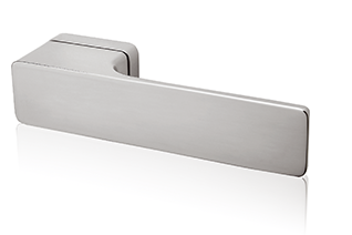 Dveřní kliky a&nbsp;kování DESIGN 2013 řada MINIMAL/MAXIMAL